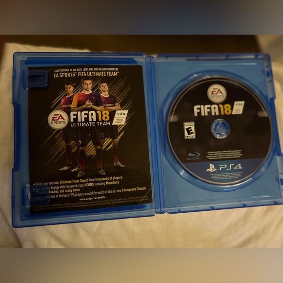 FIFA 18 for PlayStation 4 - Picture 2 of 4